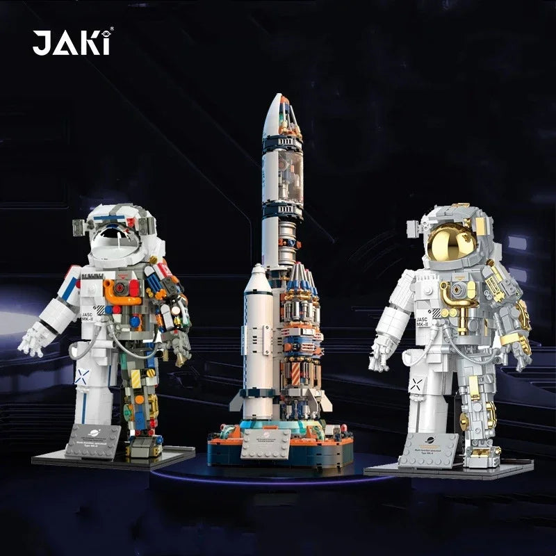 Teens Astronaut Building Blocks - 900+ pieces!