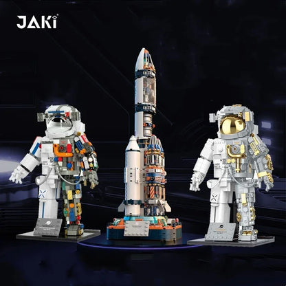 Teens Astronaut Building Blocks - 900+ pieces!