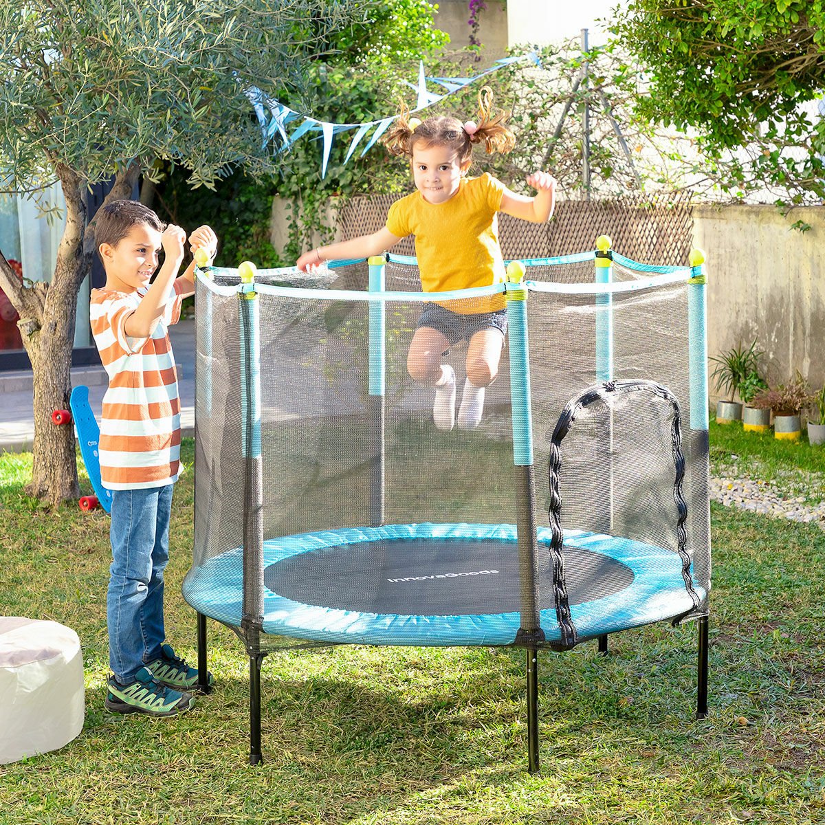 Kids Trampoline with Safety Enclosure - RainbowTDM